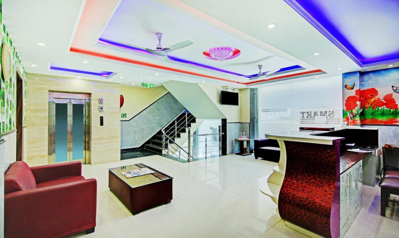 Treebo Trend Smart Signature New Delhi Exterior foto